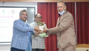 मुख्यमंत्री लैब