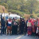 जिलाधिकारी कार्यालय में प्रदर्शन कर प्रधानमंत्री के नाम भेजा ज्ञापन