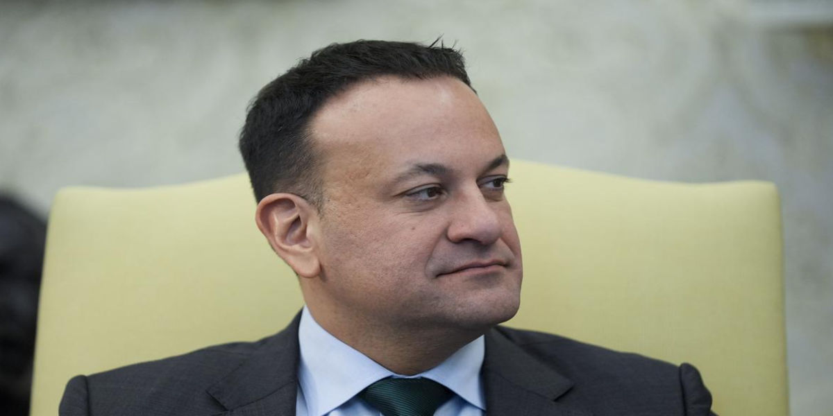 लियो वराडकर: आयरलैंड के प्रधानमंत्री।